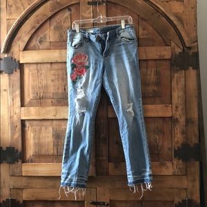 Size 8 Kut From The Kloth floral jeans